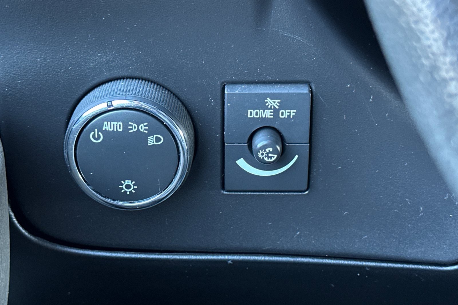 Used 2023 GMC Savana 2500 w/ Driver Convenience Package image 31