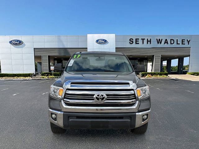 Used 2017 Toyota Tundra SR5 image 2