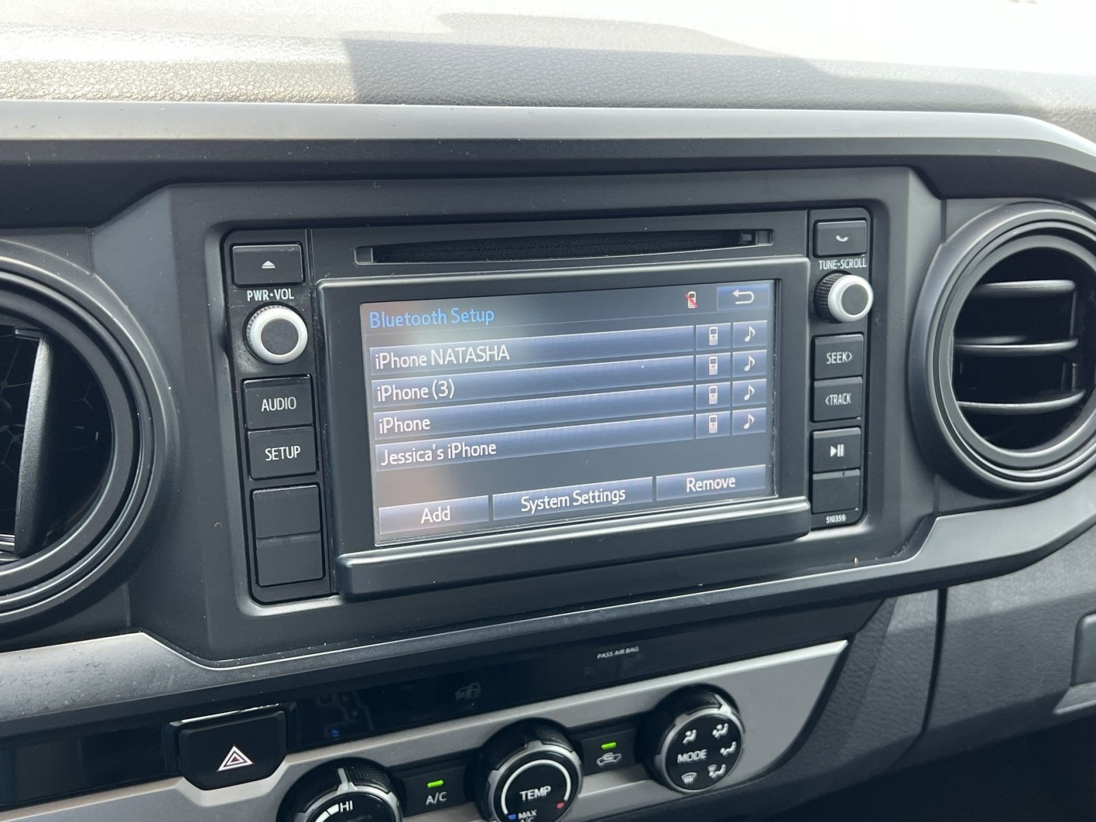 Used 2018 Toyota Tacoma SR w/ SR Convenience Package RWD image 21