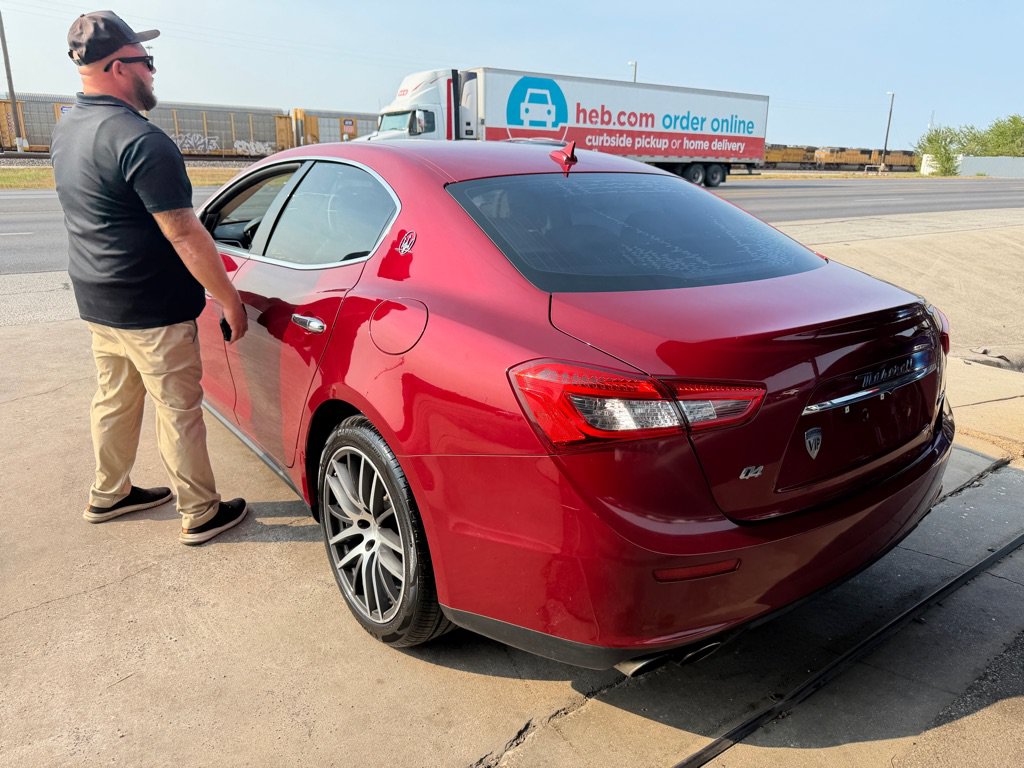 Used 2016 Maserati Ghibli RWD image 40
