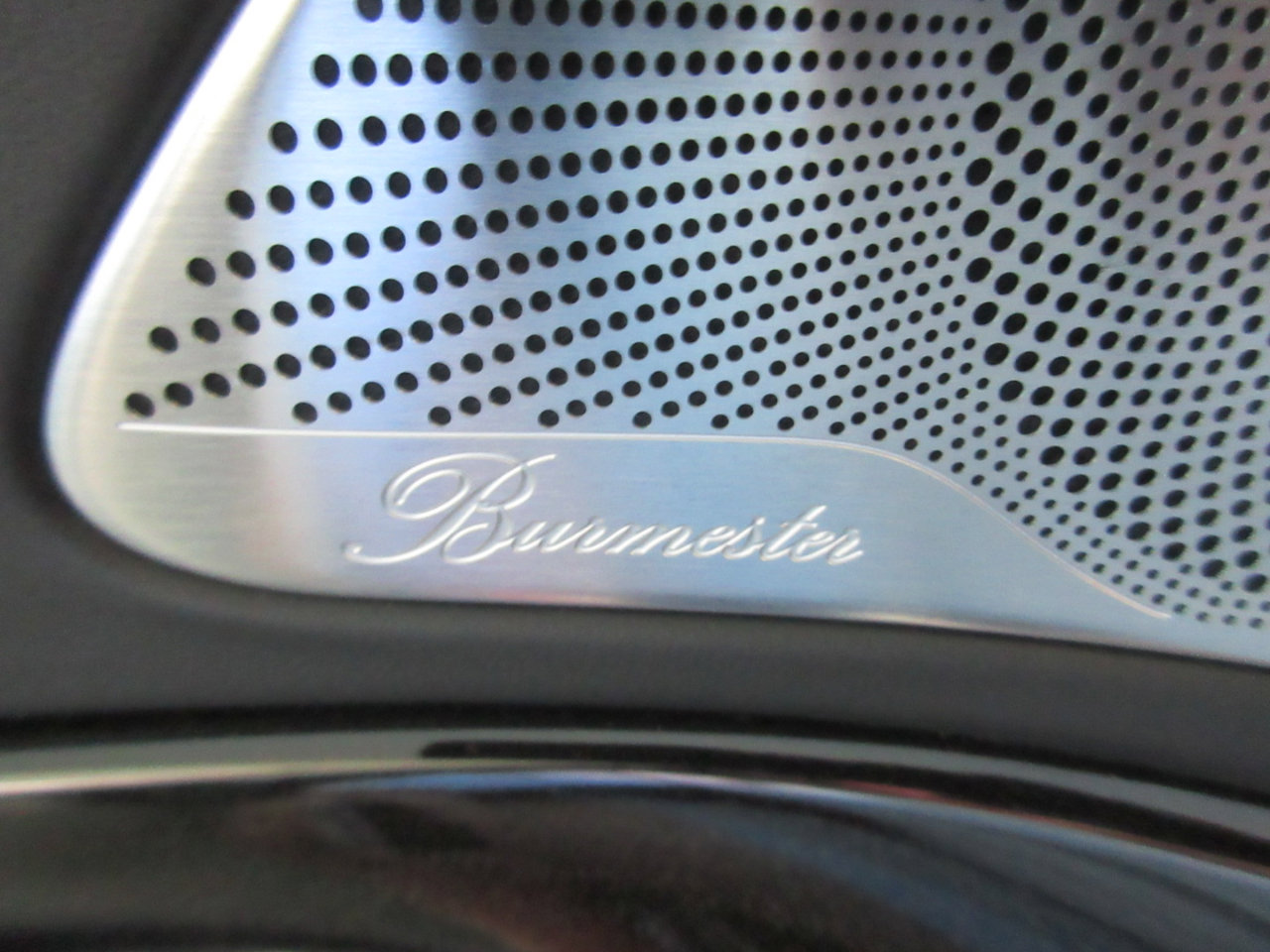 Used 2020 Mercedes-Benz S 560 Sedan w/ AMG Line Exterior image 50