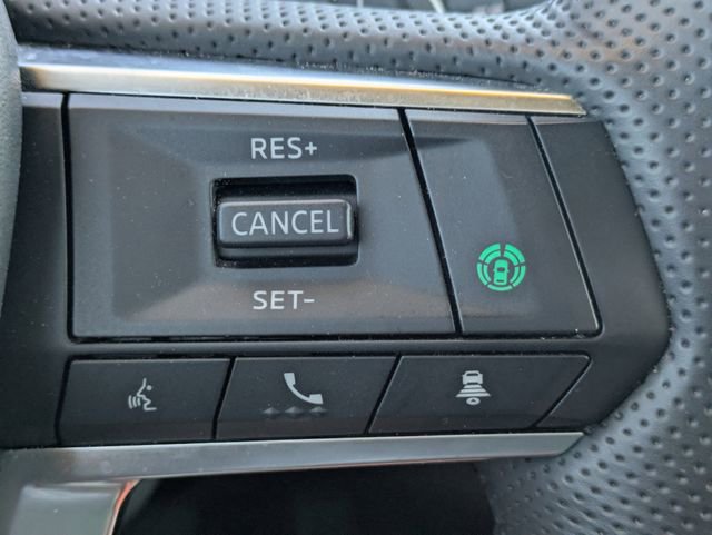 Used 2024 Mitsubishi Outlander SE image 29