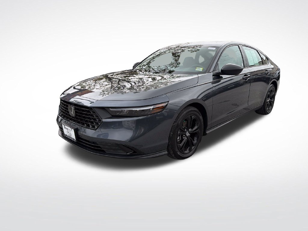 Used 2025 Honda Accord SE image 9