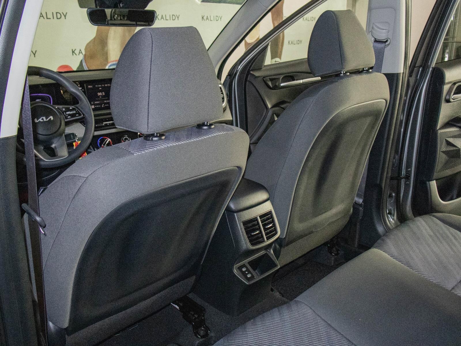 Used 2026 Kia Seltos LX image 9