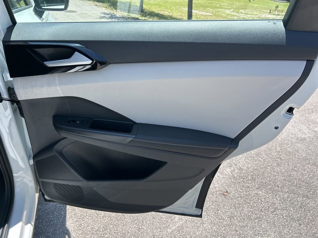 New 2026 Volkswagen Taos S FWD image 46