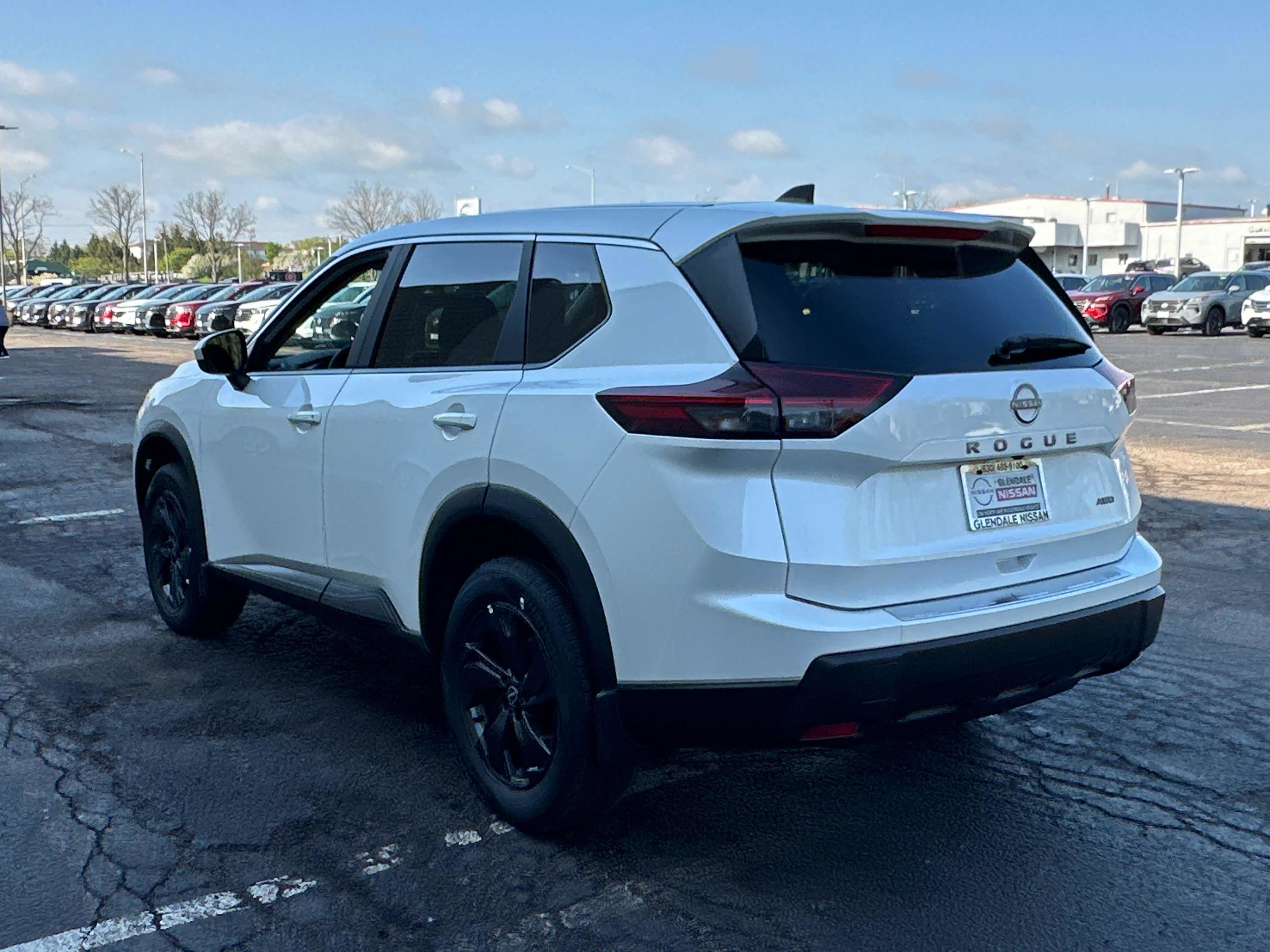 New 2026 Nissan Rogue SV AWD/4WD image 6