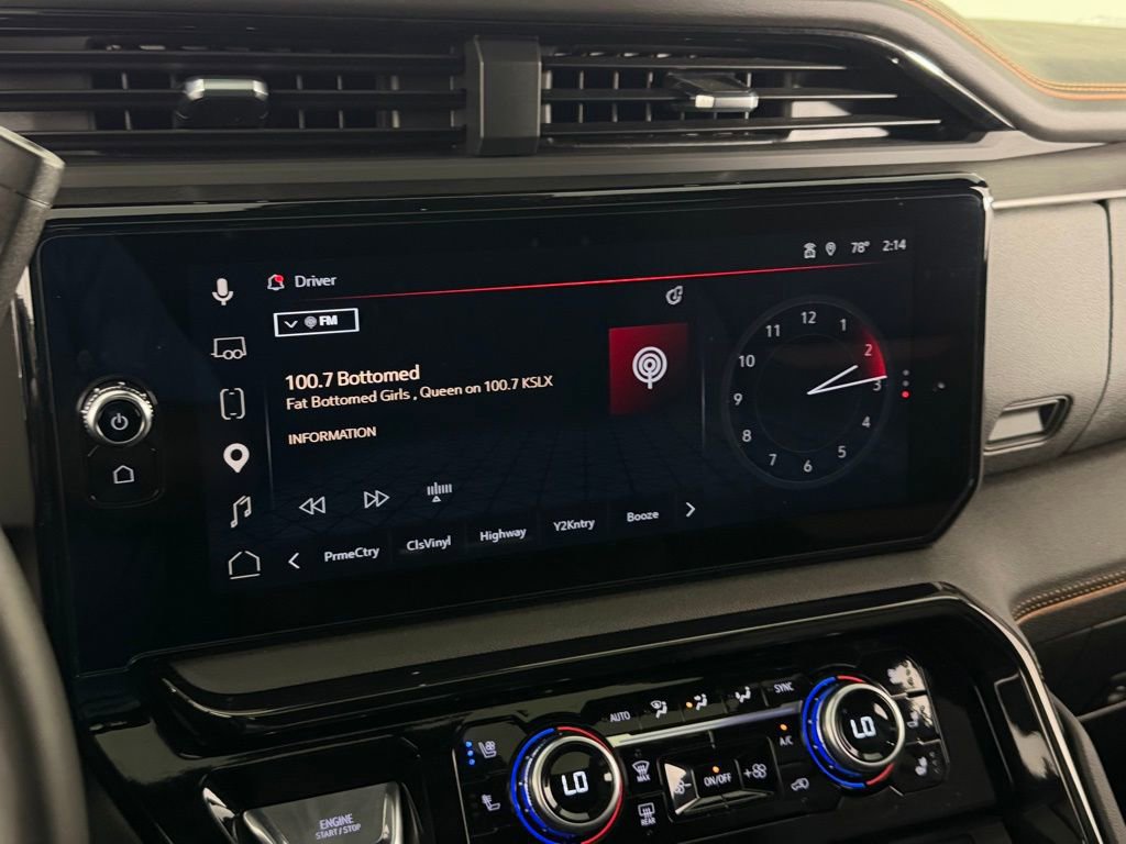 Used 2025 GMC Sierra 2500 AT4 w/ AT4 Premium Plus Package AWD/4WD image 20