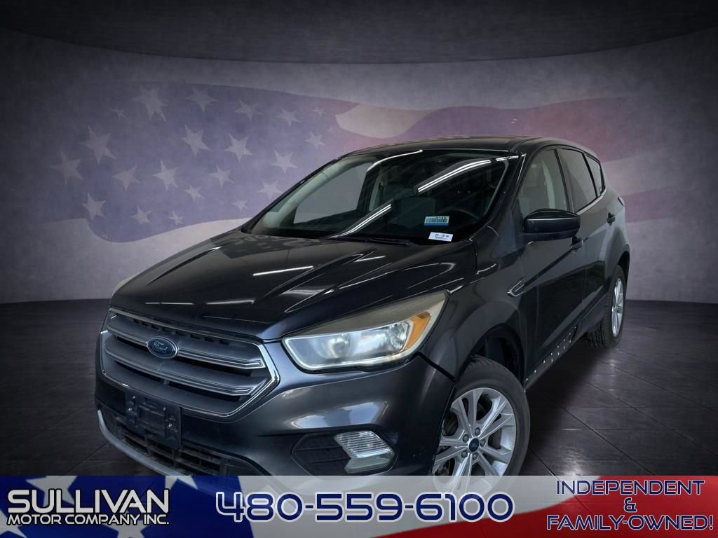 Used 2017 Ford Escape SE AWD/4WD image 1