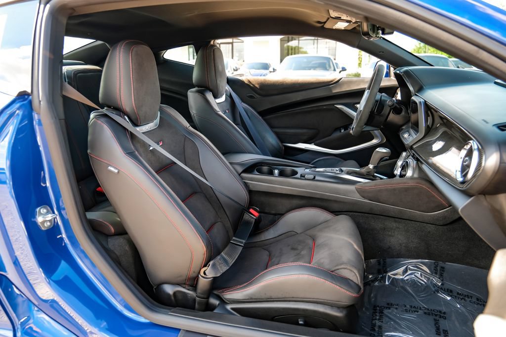 Used 2022 Chevrolet Camaro ZL1 RWD image 44