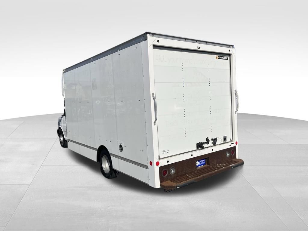 Used 2021 Chevrolet Express 3500 w/ Power Convenience Package image 4