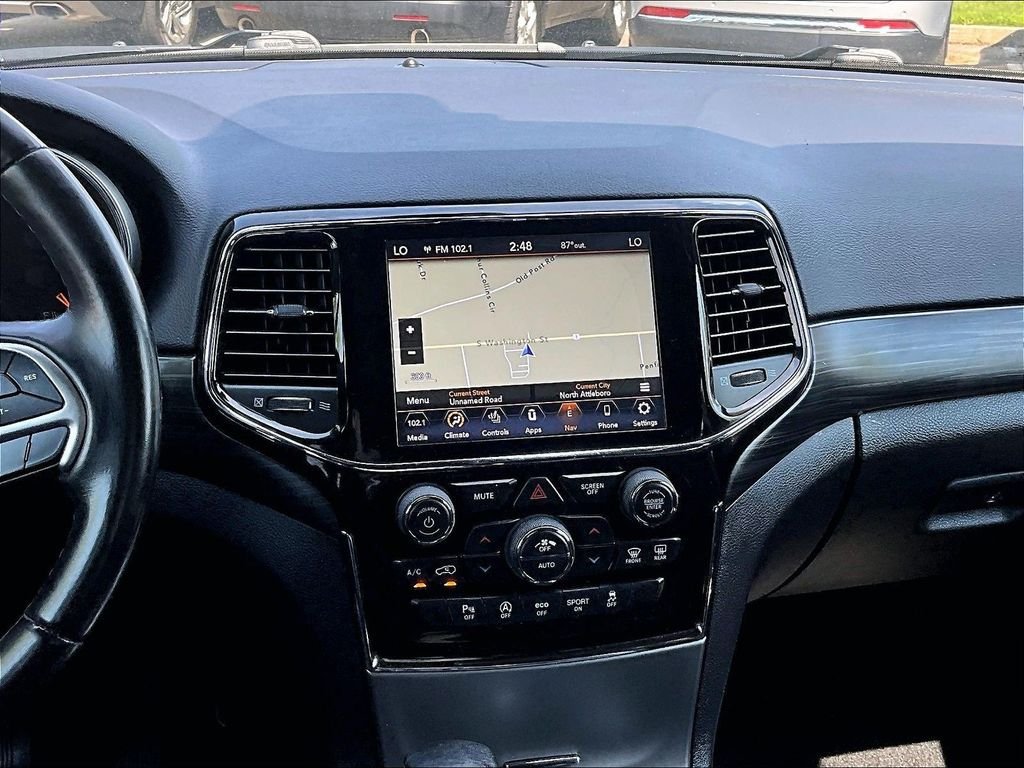 Used 2020 Jeep Grand Cherokee Altitude AWD/4WD image 18