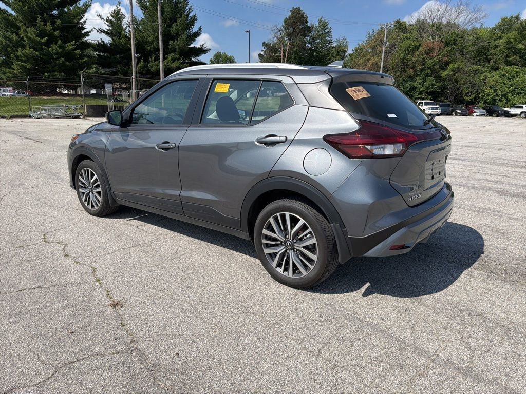 Used 2024 Nissan Kicks SV FWD image 8