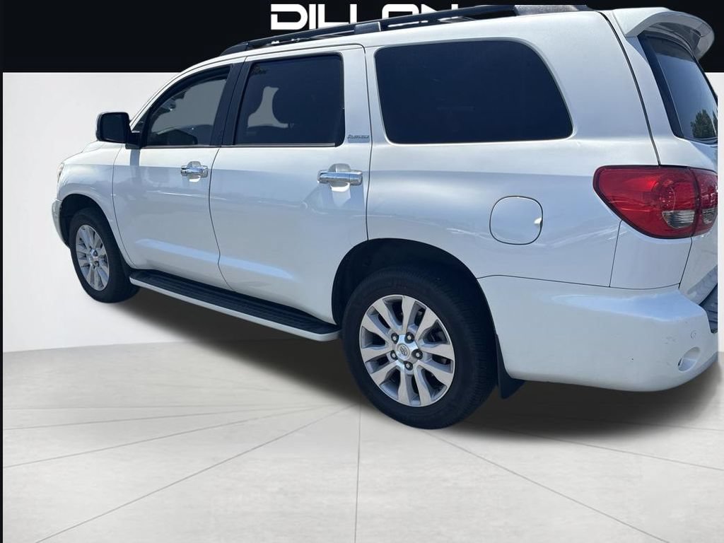 Used 2015 Toyota Sequoia Platinum AWD/4WD image 4
