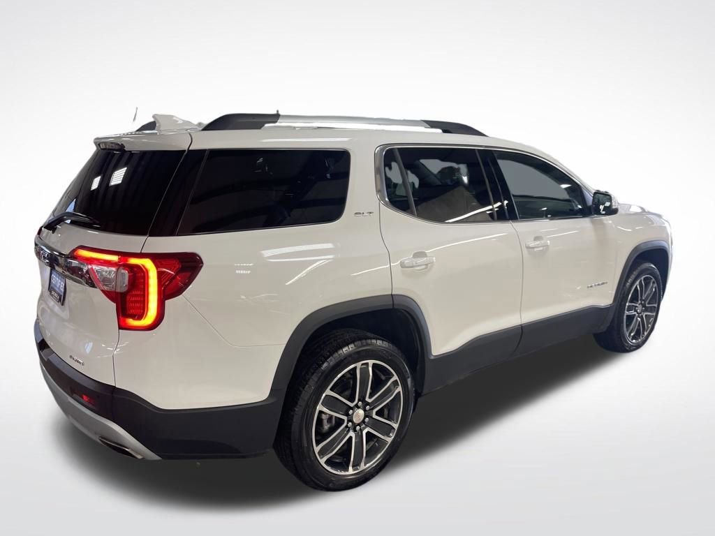 Certified 2023 GMC Acadia SLT w/ Preferred Package image 5