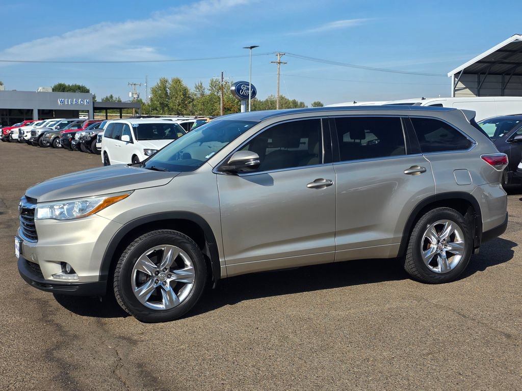 Used 2014 Toyota Highlander Limited AWD/4WD image 31