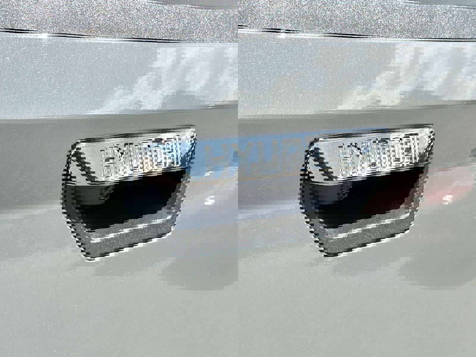 Used 2023 Hyundai Santa Cruz Limited w/ Tow & Go Package image 10