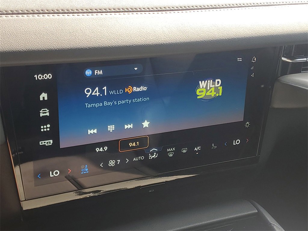 New 2025 Lincoln Navigator L Reserve w/ Jet Appearance Package image 26