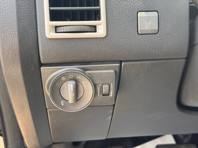 Used 2008 Lincoln MKX AWD image 17