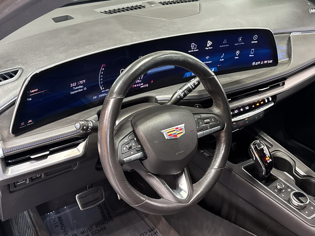 Used 2024 Cadillac XT4 Sport AWD/4WD image 16