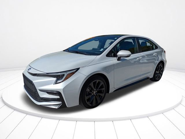 Used 2024 Toyota Corolla XSE image 8
