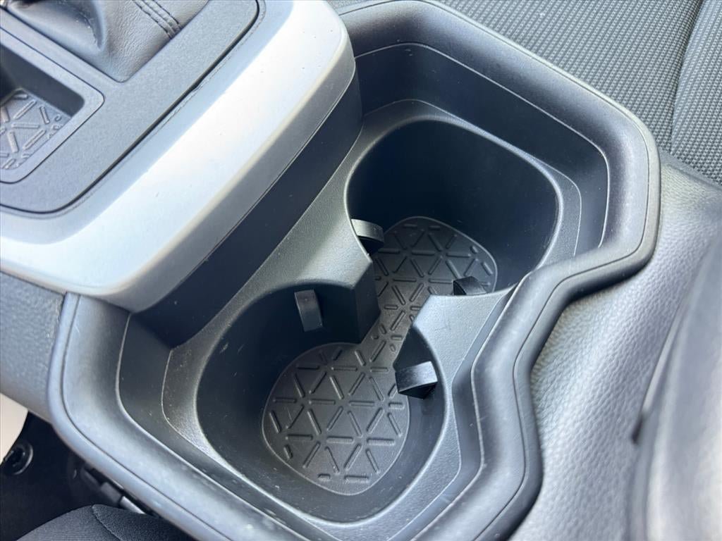 Used 2019 Toyota RAV4 LE AWD/4WD image 27