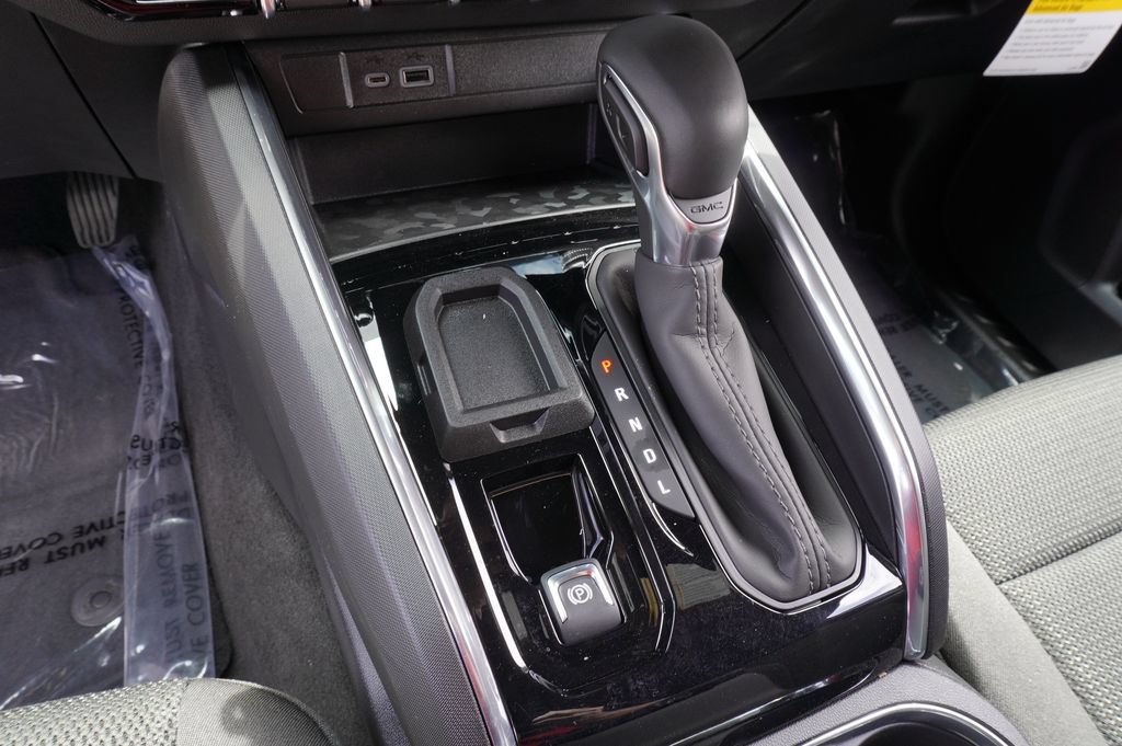 New 2026 GMC Canyon Elevation w/ Convenience Package RWD image 20