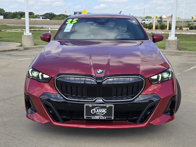 Used 2025 BMW 530i xDrive w/ M Sport Package AWD/4WD image 2
