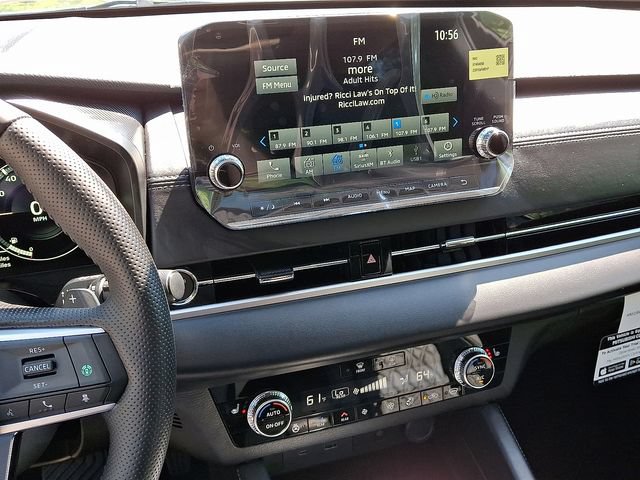 New 2025 Mitsubishi Outlander SEL AWD/4WD image 11