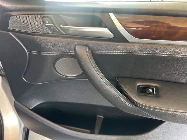 Used 2016 BMW X3 xDrive28d image 31