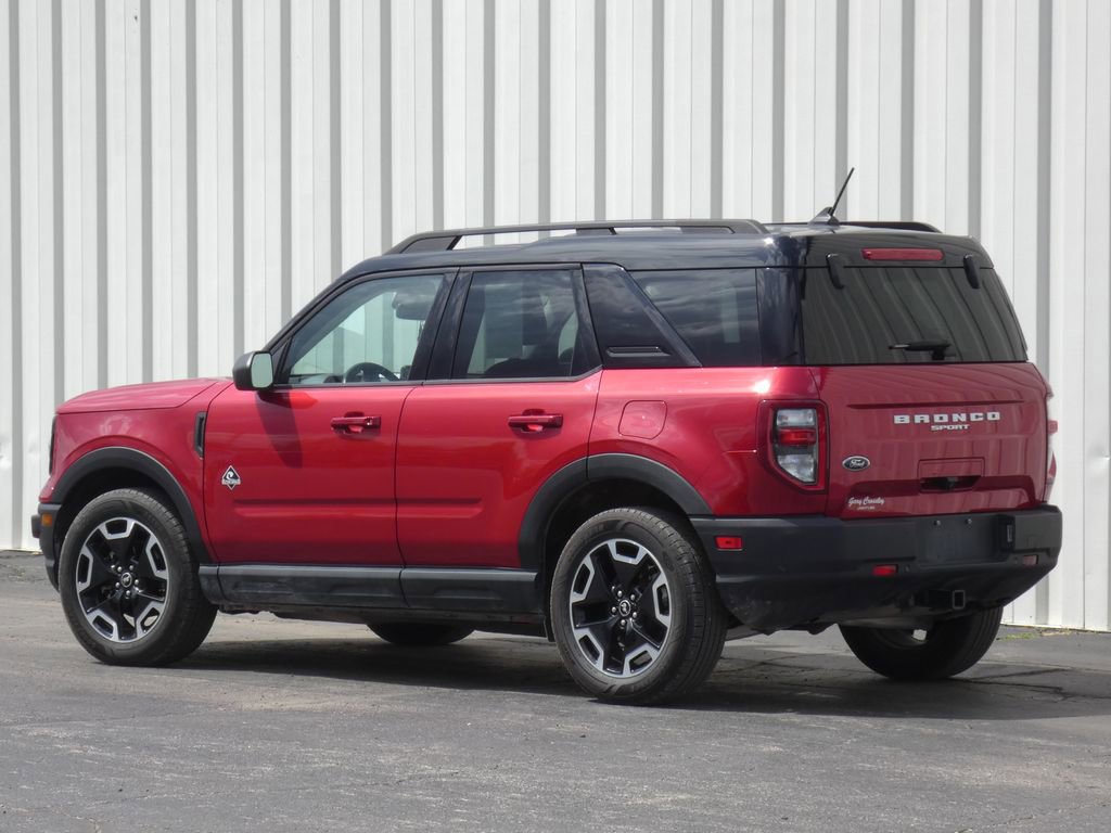 Used 2021 Ford Bronco Sport Outer Banks w/ Outer Banks Package (96D) AWD/4WD image 12