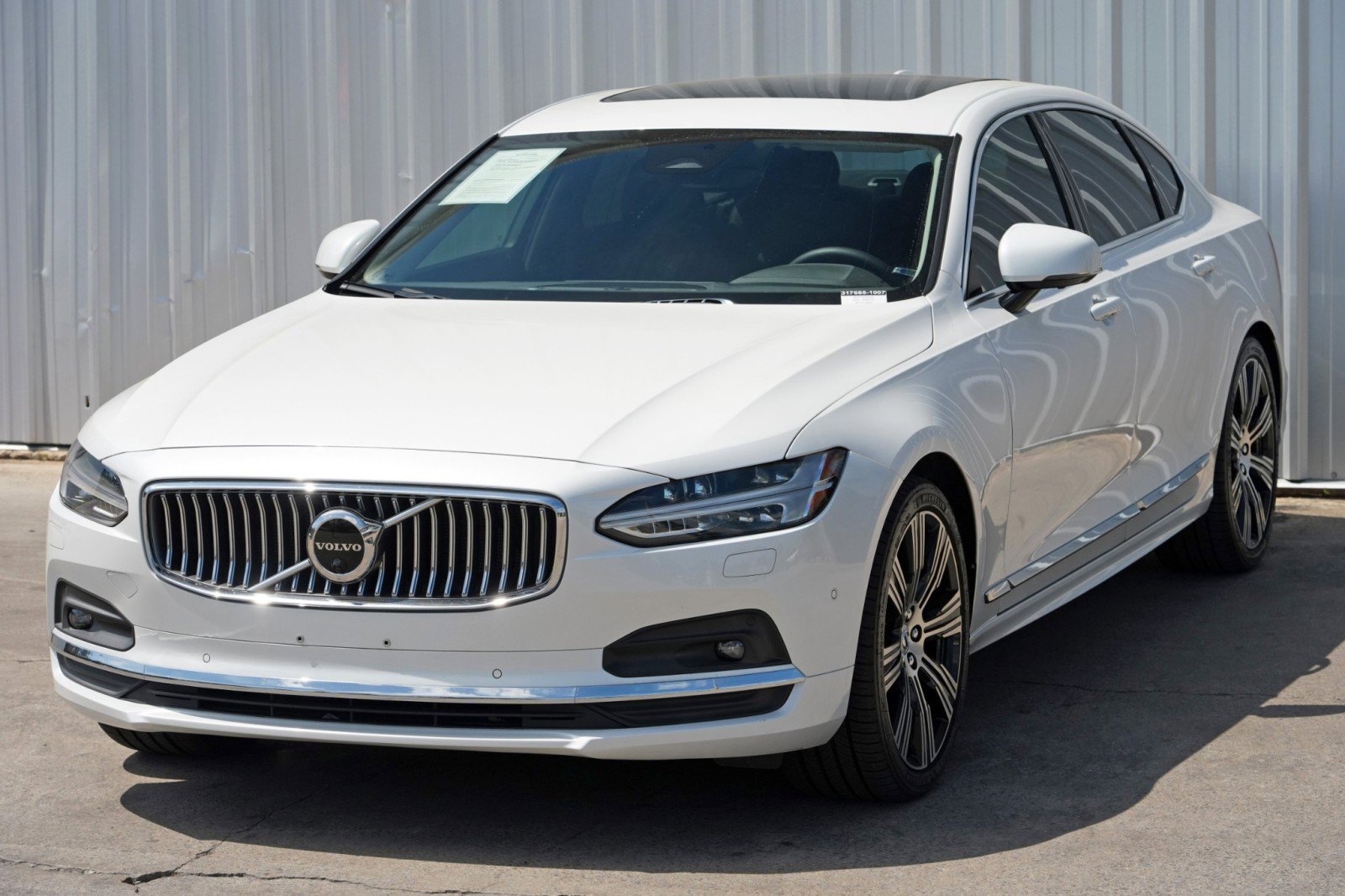 Used 2023 Volvo S90 B6 Plus w/ Protection Package Premier image 50