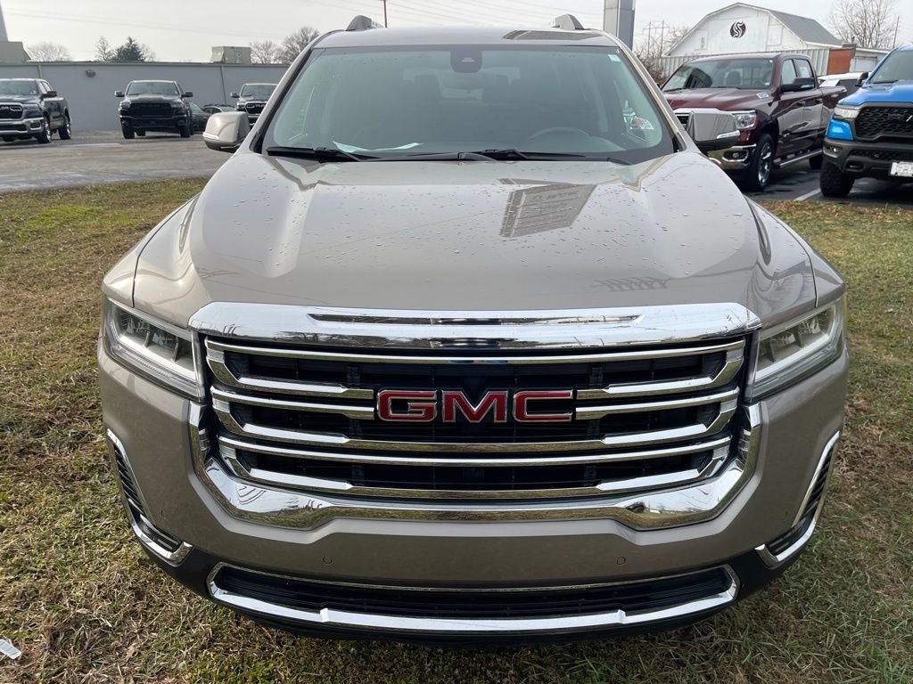 Used 2023 GMC Acadia SLE w/ Driver Convenience Package image 5