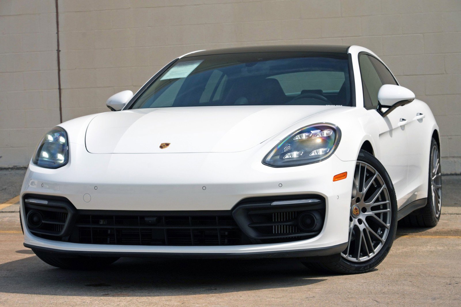 Used 2023 Porsche Panamera Platinum Edition RWD image 3