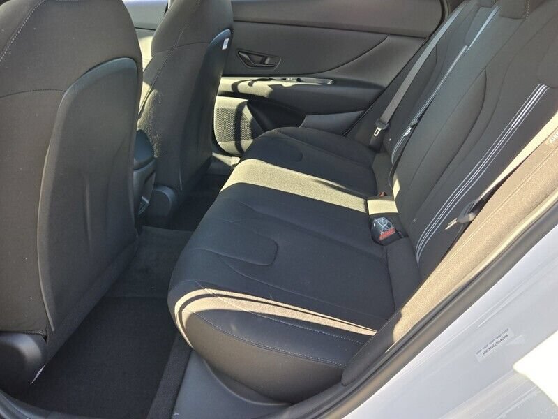 New 2026 Hyundai Elantra SEL Sport Premium FWD image 6