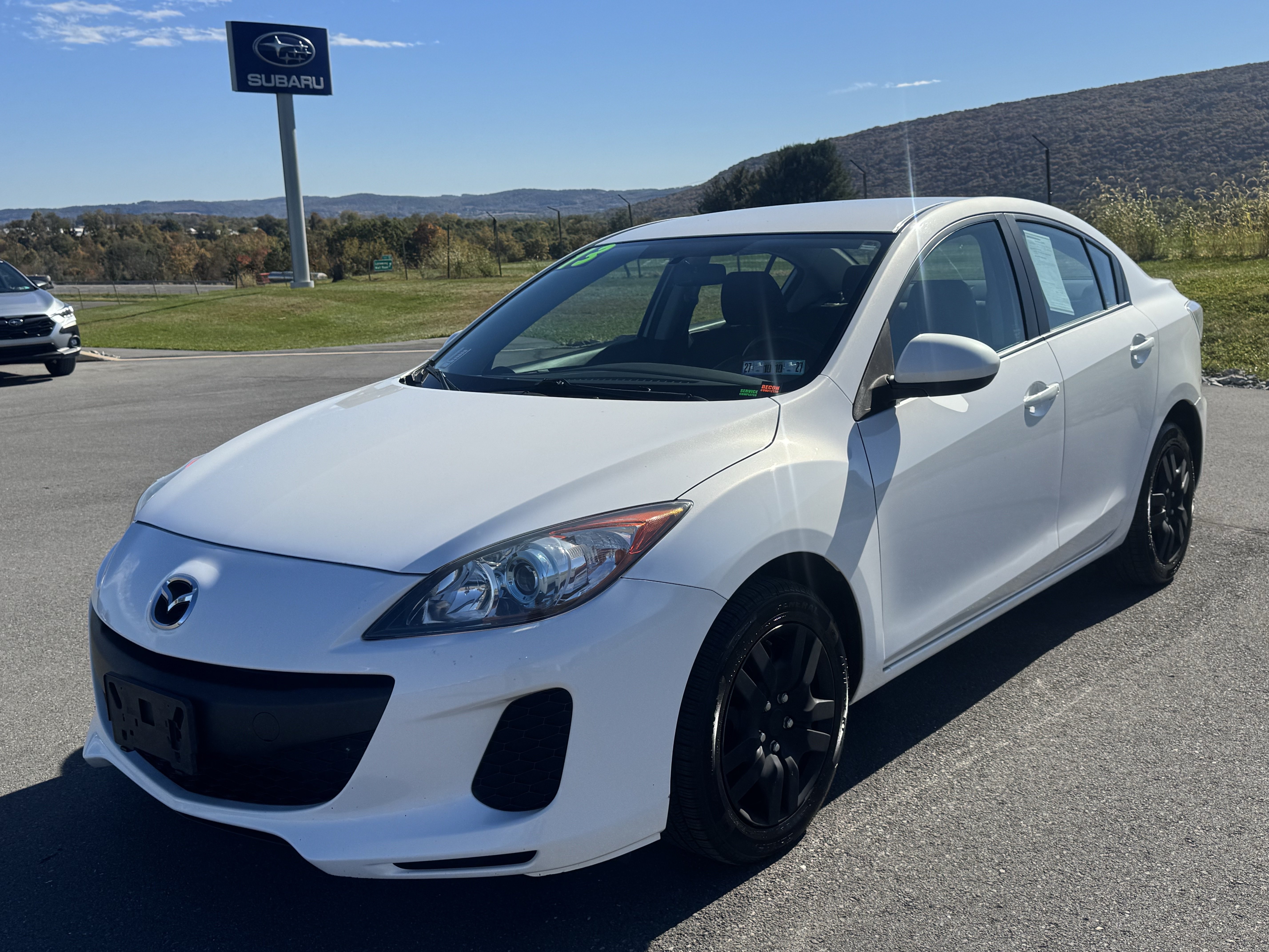 Used 2013 MAZDA MAZDA3 i Sport FWD image 13