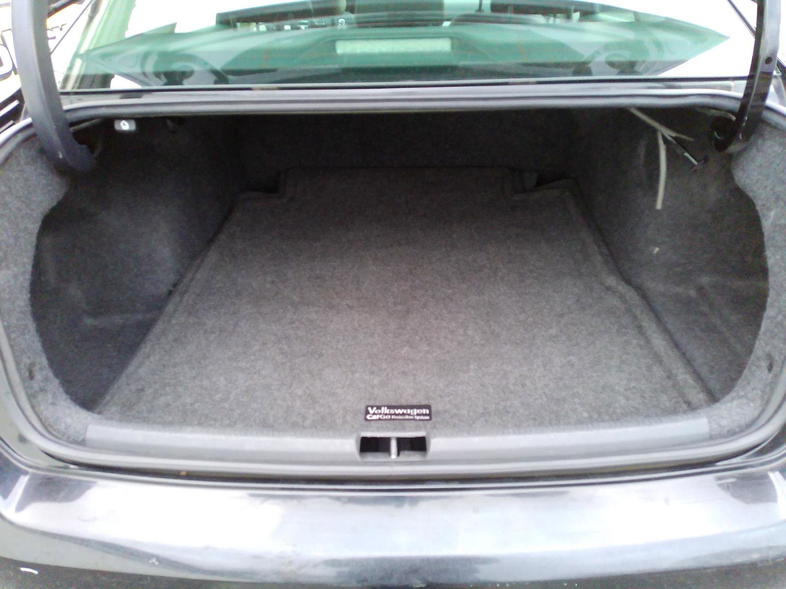 Used 2012 Volkswagen Passat 2.5 SE image 34