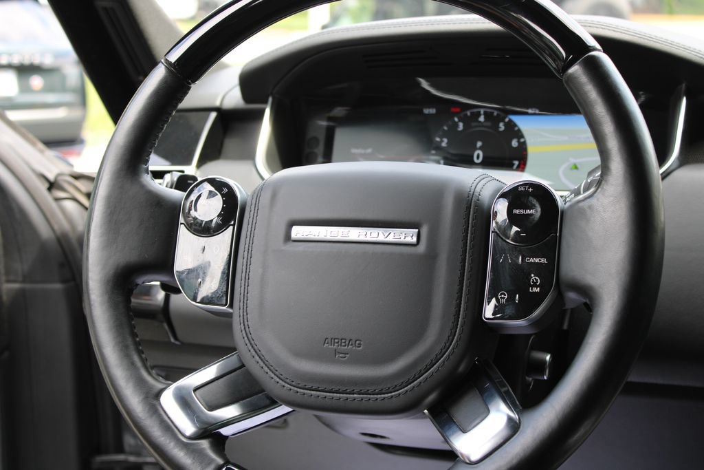 Used 2019 Land Rover Range Rover Supercharged AWD/4WD image 10