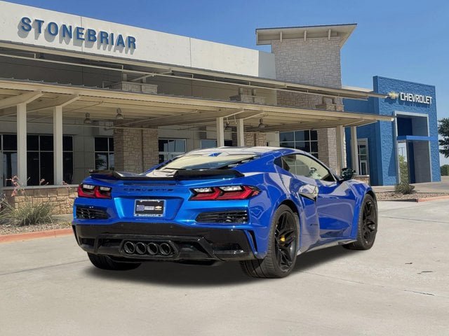 Used 2026 Chevrolet Corvette Z06 w/ Stealth Interior Trim Package RWD image 5
