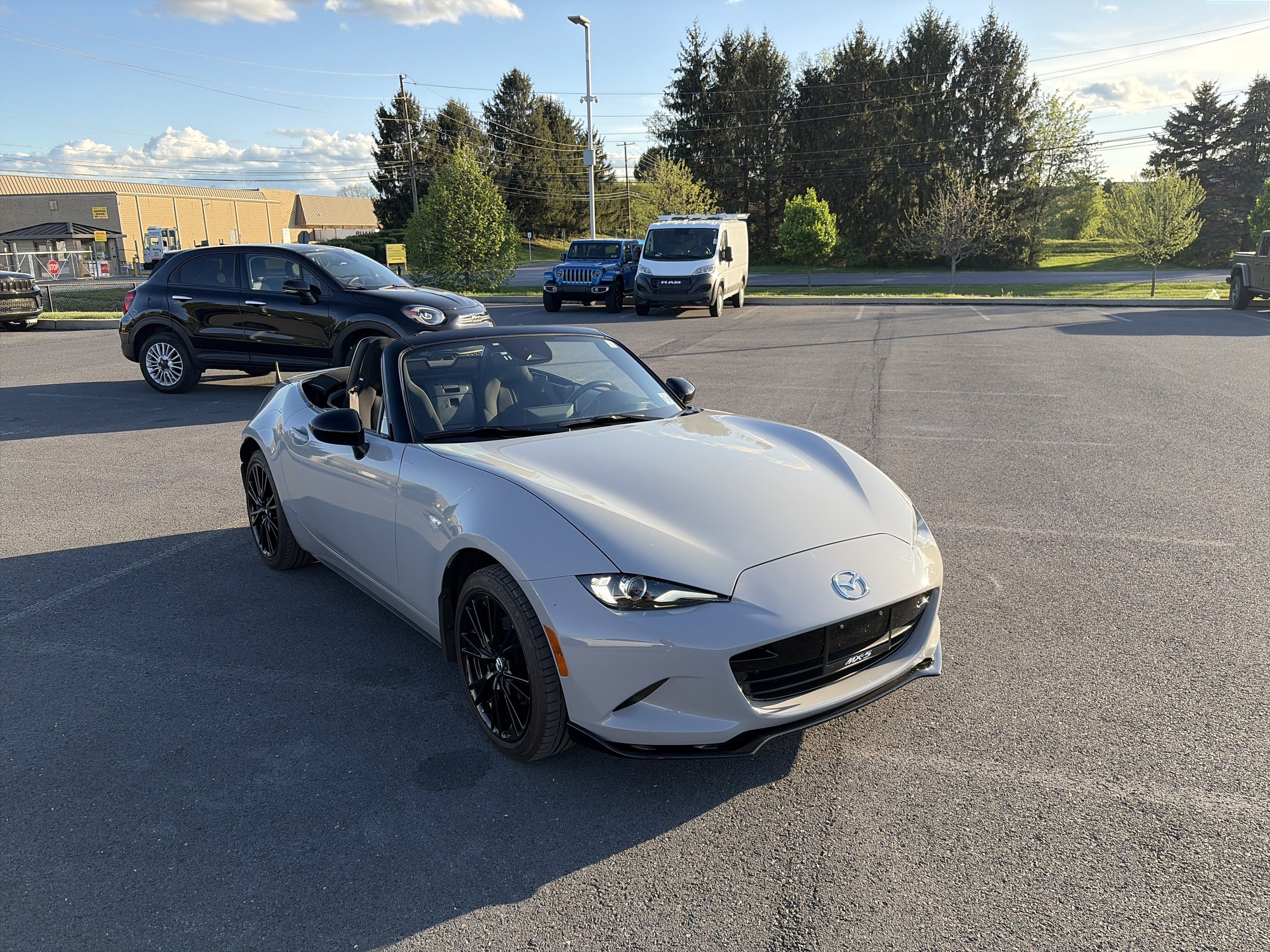 Used 2024 MAZDA MX-5 Miata Club image 3