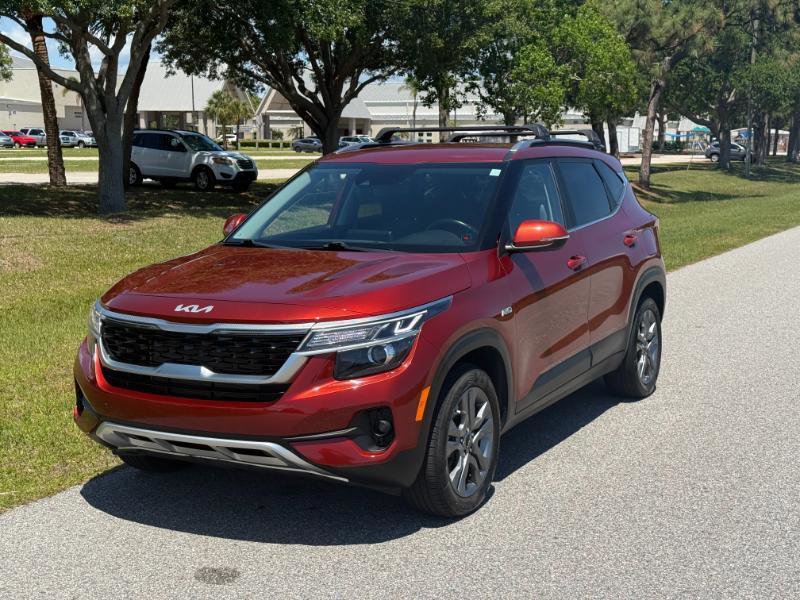 Used 2023 Kia Seltos S AWD/4WD image 4