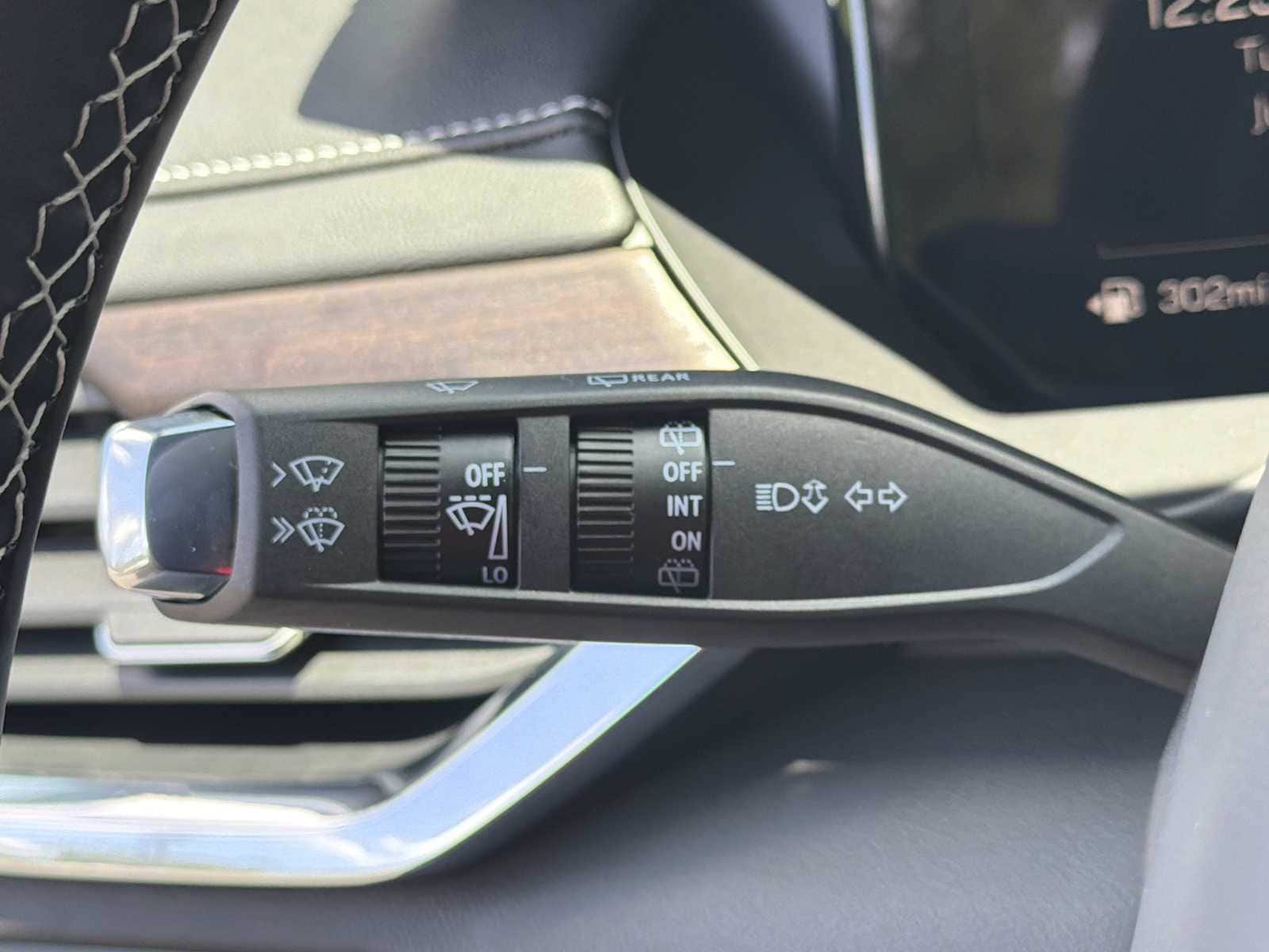 New 2026 GMC Acadia Denali Ultimate FWD image 13