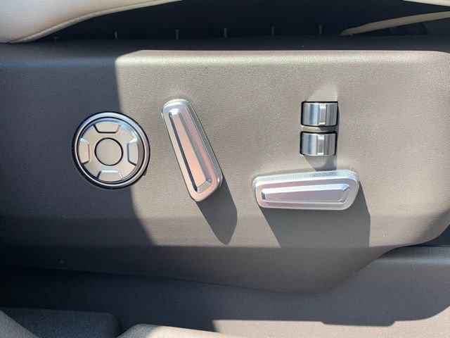 New 2025 Lincoln Nautilus Black Label w/ Jet Appearance Package image 17