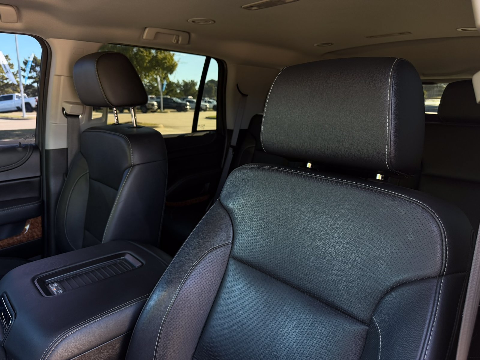 Used 2019 Chevrolet Tahoe Premier RWD image 13