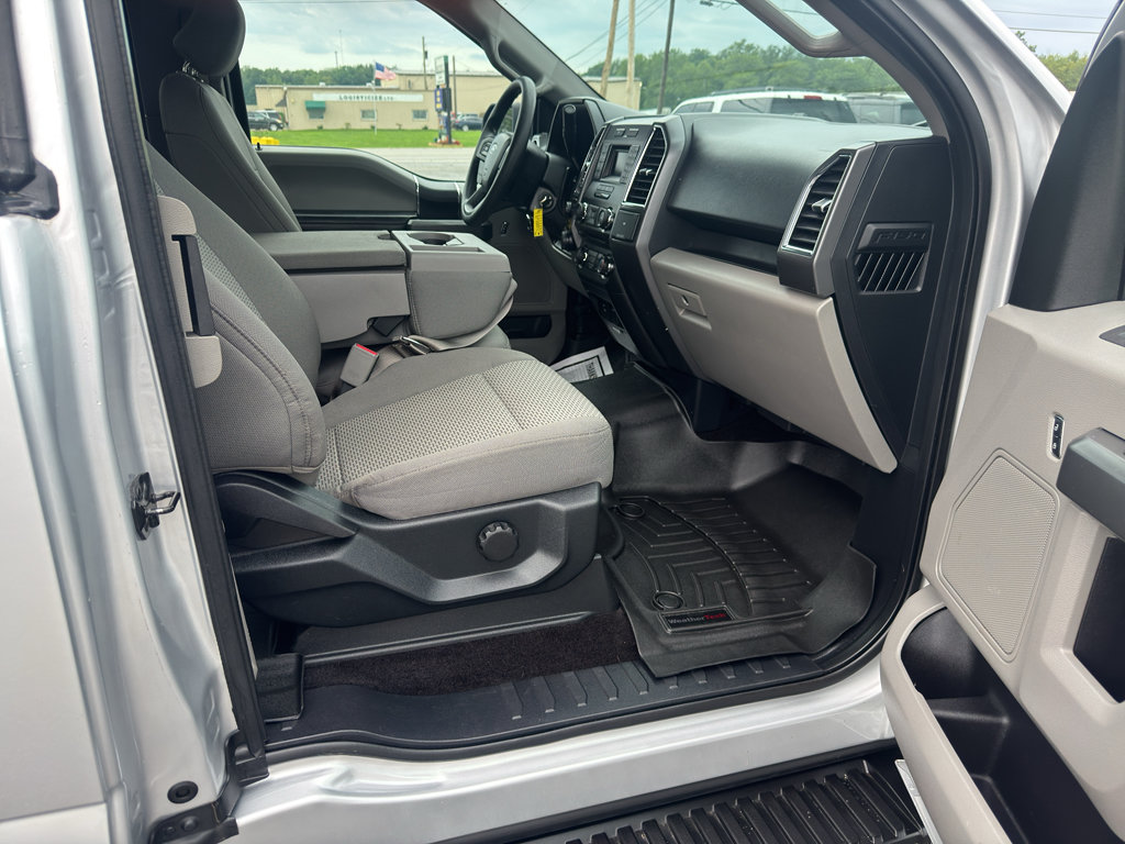 Used 2016 Ford F150 XLT w/ Trailer Tow Package AWD/4WD image 16