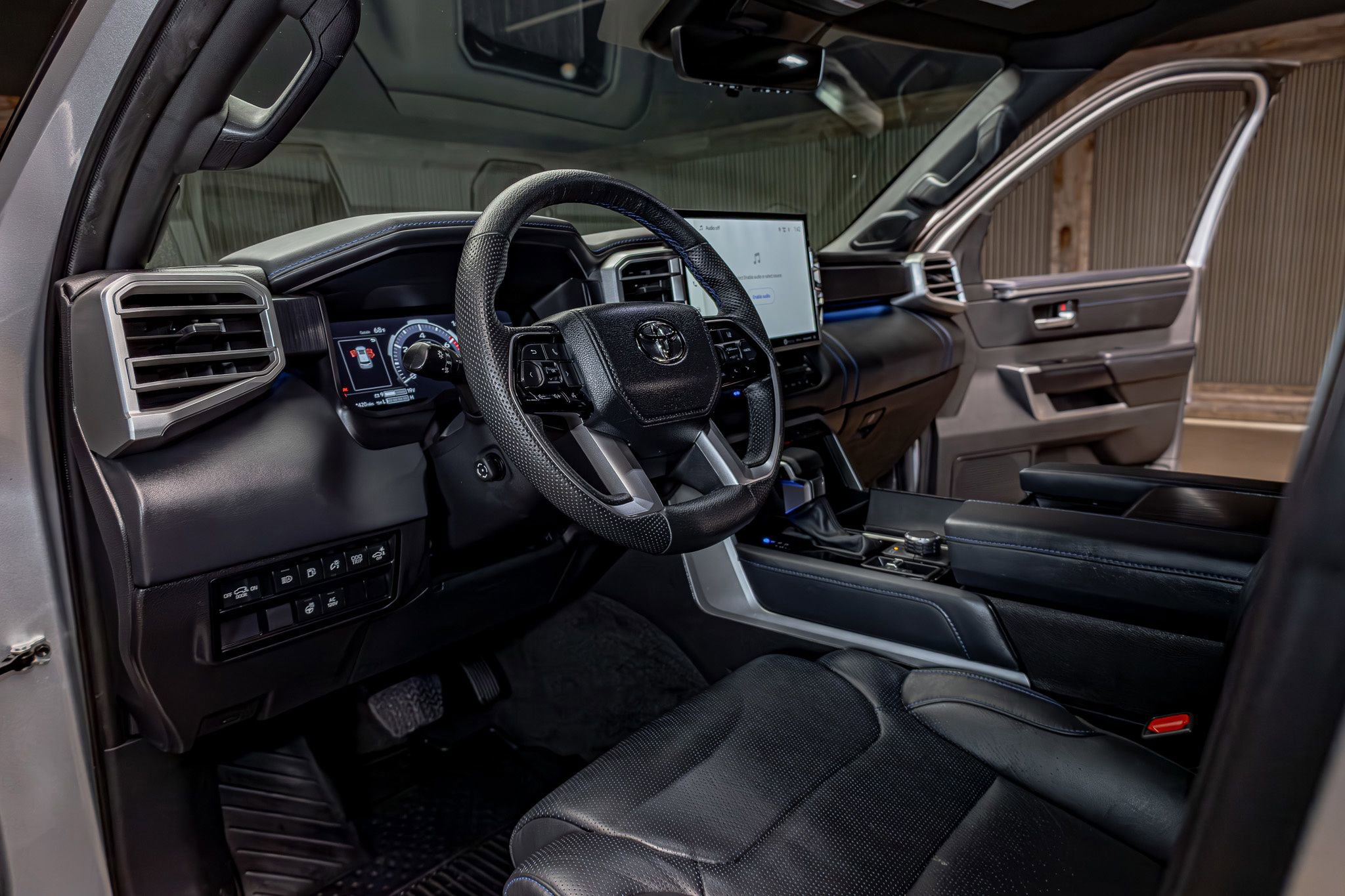 Used 2024 Toyota Sequoia Platinum image 13