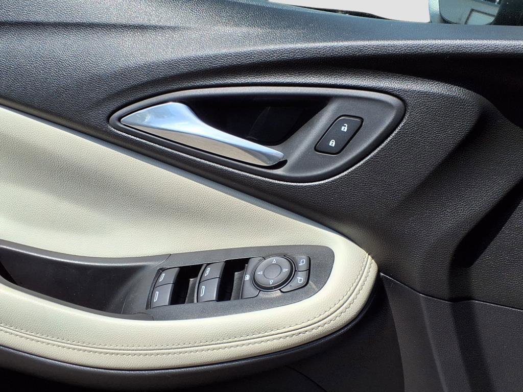 Used 2021 Buick Encore GX Select FWD image 20