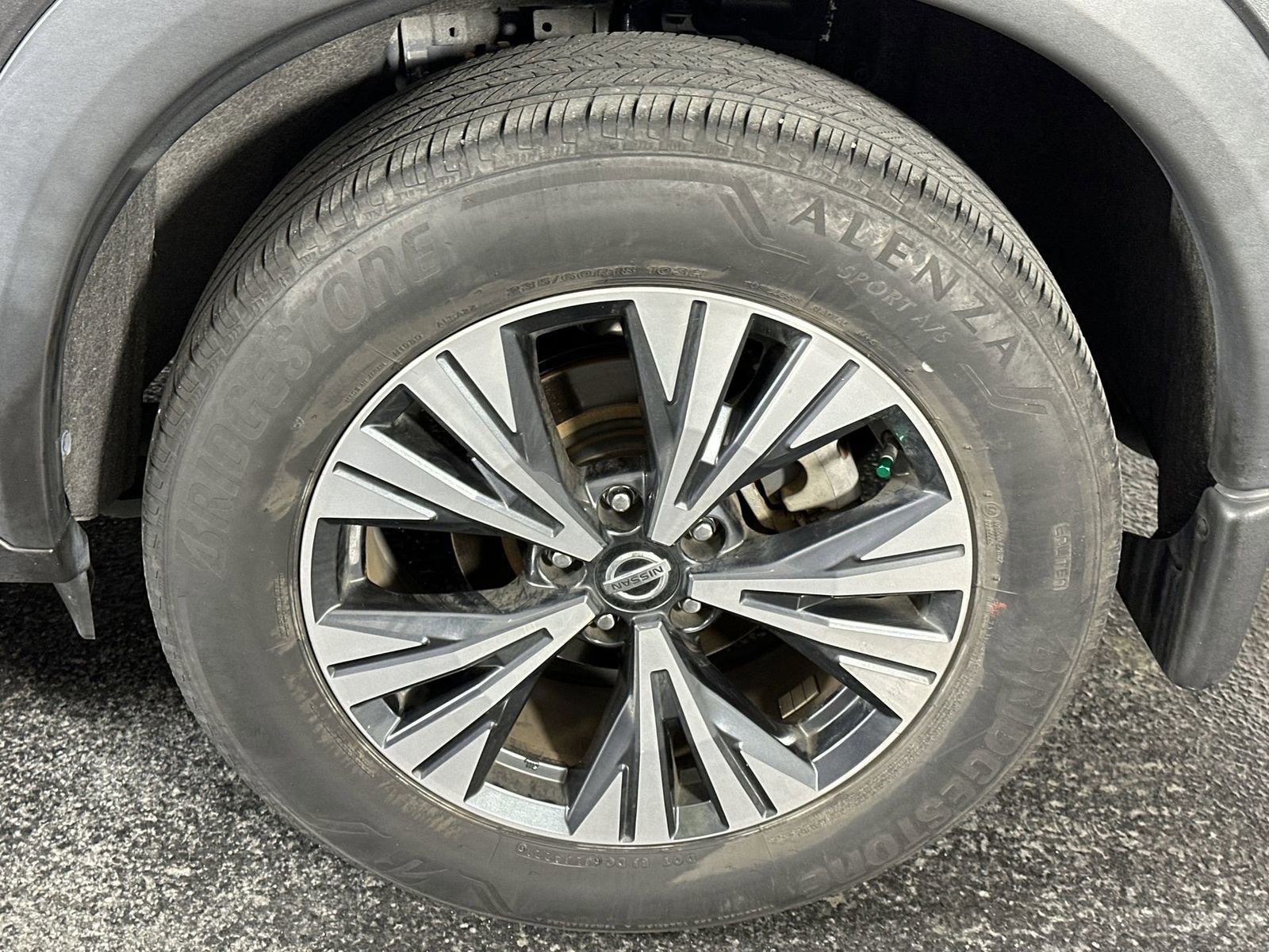 Used 2021 Nissan Rogue SV image 10