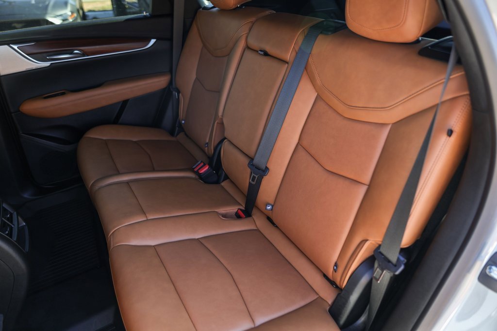 Certified 2023 Cadillac XT5 Premium Luxury w/ Technology Package image 26