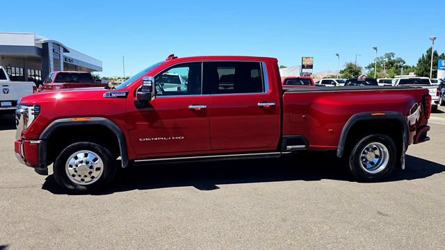 Used 2024 GMC Sierra 3500 Denali w/ Denali Reserve Package AWD/4WD image 6