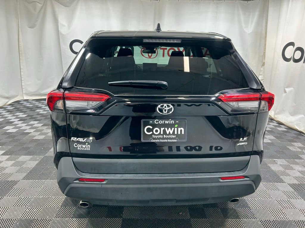 Used 2025 Toyota RAV4 LE image 7